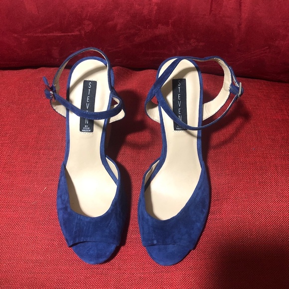 Steve Madden Blue Suede High Heel Shelli 7.5M - Picture 1 of 6